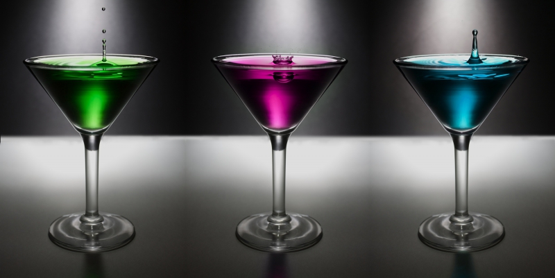 boite-nuit-AIGLUN-min_water-drop-glass-bar-celebration-green-832603-pxhere.com